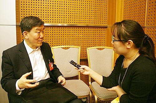 农业部副部长：保证惠农政策 请来中央纪委联手深挖农资腐败