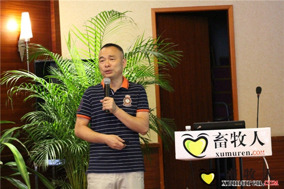 章健.jpg
