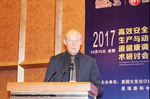 Jannes Doppenberg博士：提高母猪采食量、泌乳量和年生产力的营养策略
