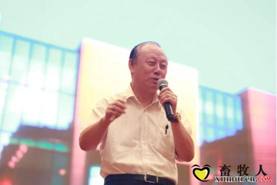 李德发教授.jpg