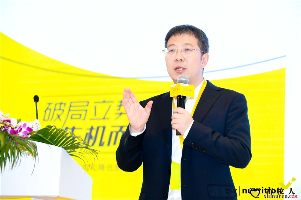 贾亚雄.jpg