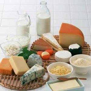 冬季健康快讯：牛奶与果汁同食易腹泻
