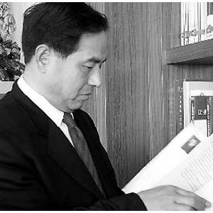 唐人神董事长陶一山荣获“中国饲料工业领军人物”
