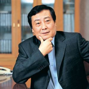 娃哈哈集团掌门人宗庆后：获“2010浙江经济年度人物”特别大奖