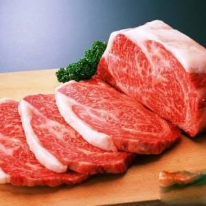 什么饲料搭配能养出瘦肉率高的猪