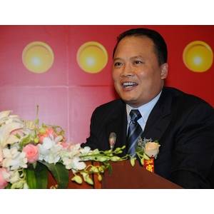 新希望Vs通威：主业回归之路